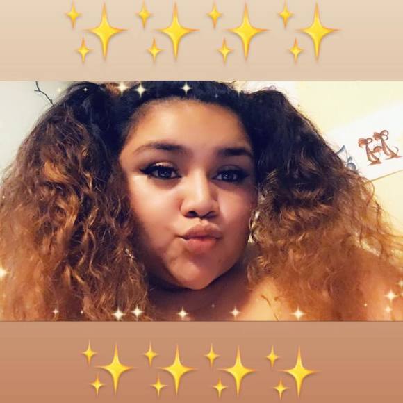 Meet your Posher, Lorena - Picture 1 of 1